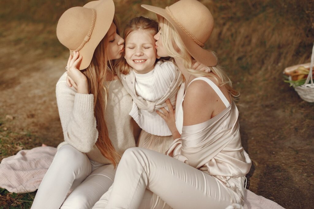 Read more about the article Sesja rodzinna boho – sesja zdjęciowa, fotografia w studiu